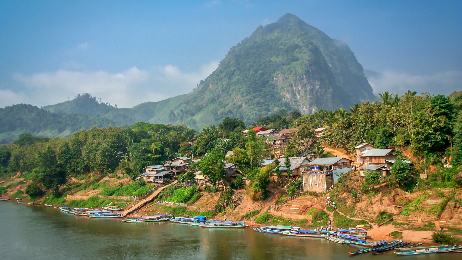Nong Khiaw